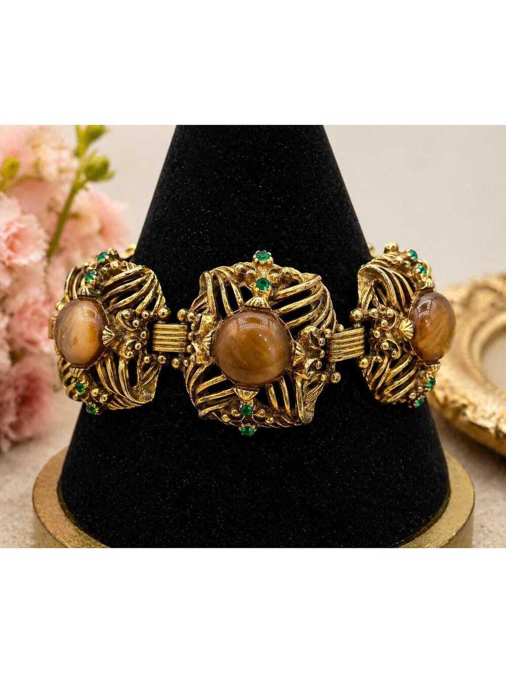 Vintage Thermoset Cabochon Bracelet, Mid Century Gold Tone Statement Jewelry
